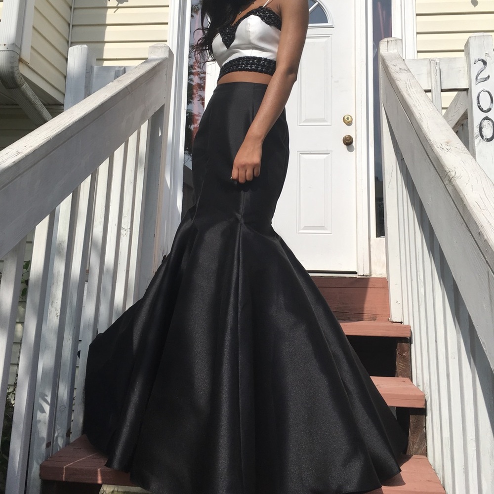 Mermaid style prom dress